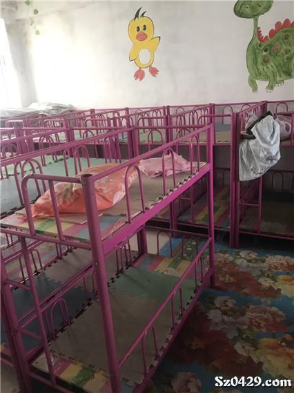 出售幼儿园用品
