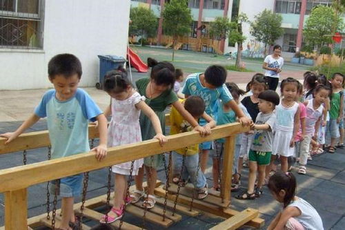 幼儿园从来不是象牙塔,身处 小社会 ,有些事要提前教给孩子